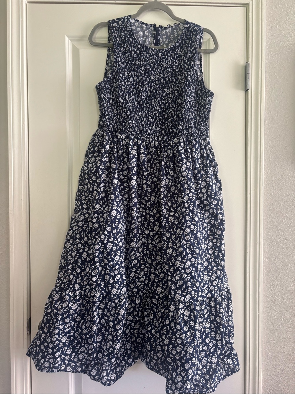 J. Crew Navy and White Cotton Floral Tiered Summer Midi Dress Womens Large